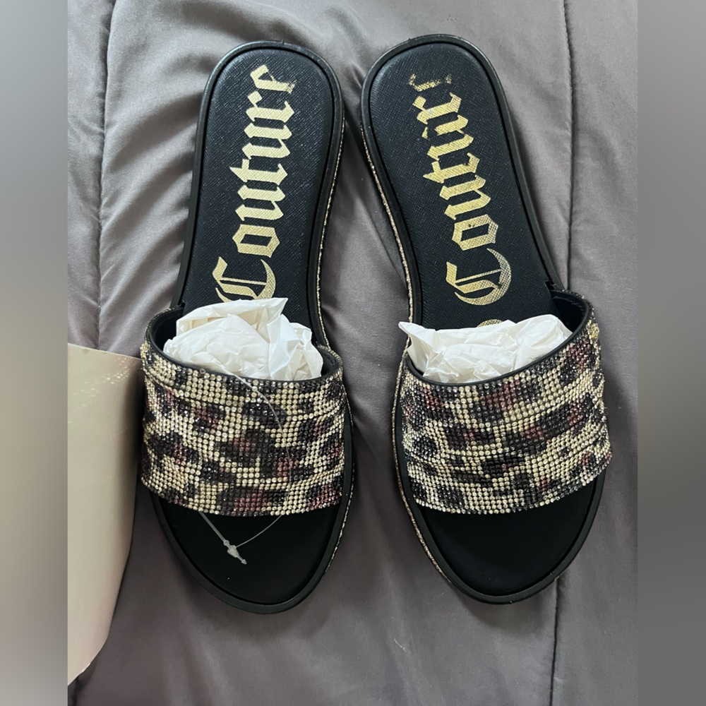 Juicy Couture Leopard Bean Slippers